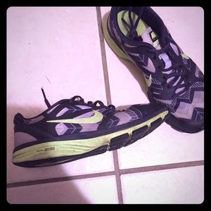 Nike Dual Fusion TR Purple and Green Sneakers
